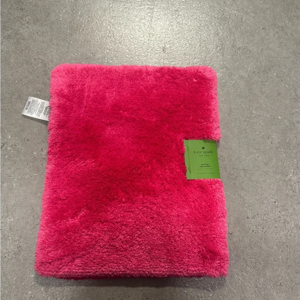 Kate Spade 20X32 Vibrant Pink Bath Mat
